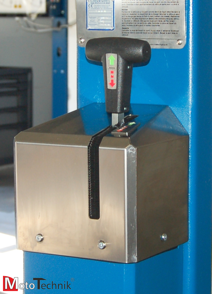 Podnośnik hydr. dwukolumnowy NUSSBAUM Power Lift HF  3S 5000 UNI