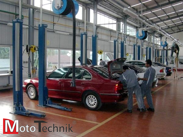 Podnośnik śrubowy dwukolumnowy NUSSBAUM Smart Lift 2.30 SLE DT